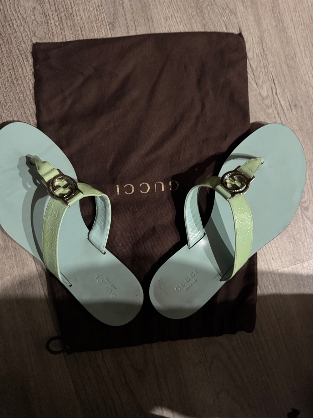 Gucci Pastel Mint Patent Thong Sandals with Silver Double G